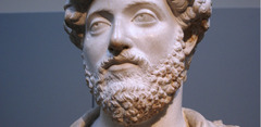 thumbnail of Oivalluksia onnellisuuteen